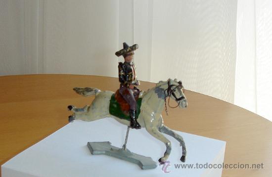 Figuras de acci&oacute;n: EL COYOTE, FIGURA DE PLOMO DE &Eacute;POCA - Foto 1