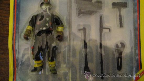 Figuras de acci&oacute;n: FIRE RESCUE.BOMBERO ESTREMO CON ACCESORIOS. - Foto 2