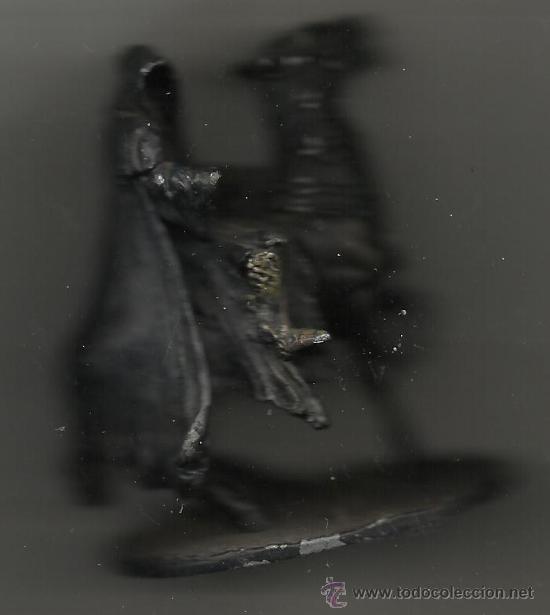 Figuras de acci&oacute;n: .Se&ntilde;or De Los Anillos- Jefe de los Nazgul montado a caballo de plomo