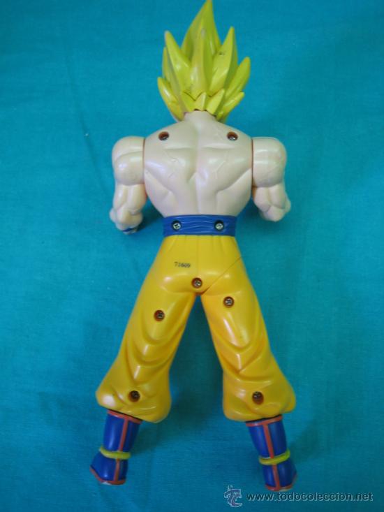 Figuras de acci&oacute;n: Mu&ntilde;eco Bola de Dragon 2008 - Foto 3