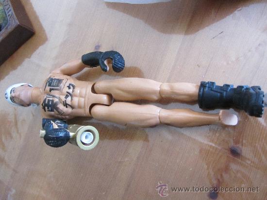 Figuras de acci&oacute;n: mu&ntilde;eco hasbro 2000 - Foto 1