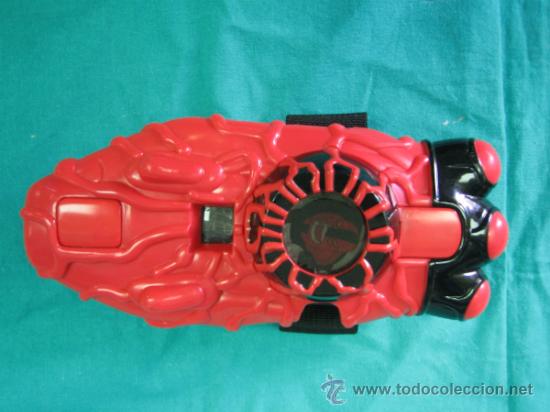 Figuras de acci&oacute;n: Brazalete de lucha. Bandai 2007. Funciona - Foto 2