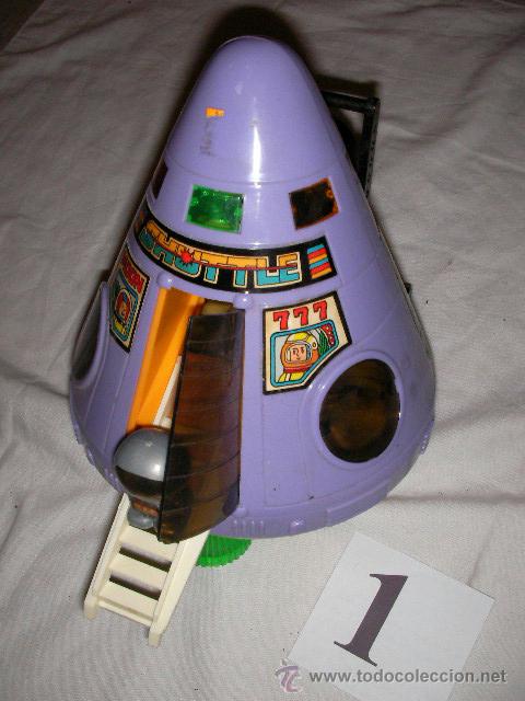 Figuras de acci&oacute;n: ANTIGUA NAVE ROBOT SATELITE A PILAS - Foto 1