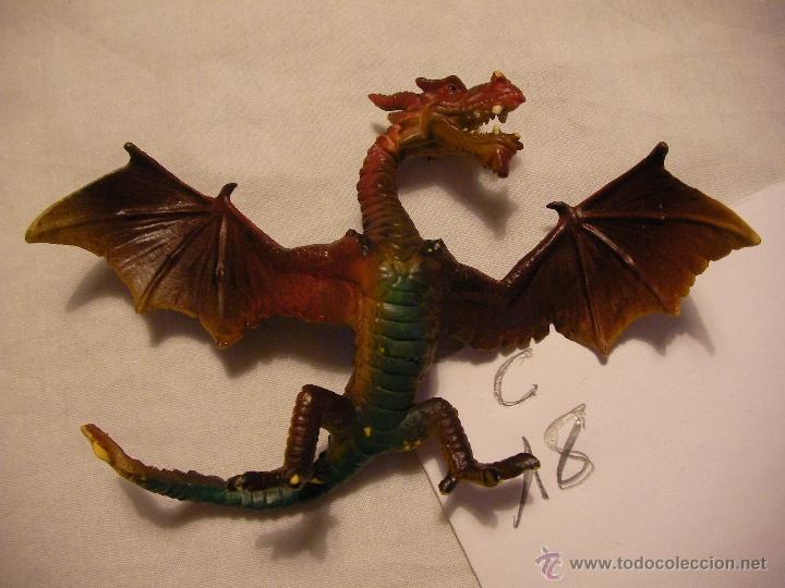 Figuras de acci&oacute;n: DRAGON TAMA&Ntilde;O MEDIO EPOCA MEDIAVAL - Foto 1