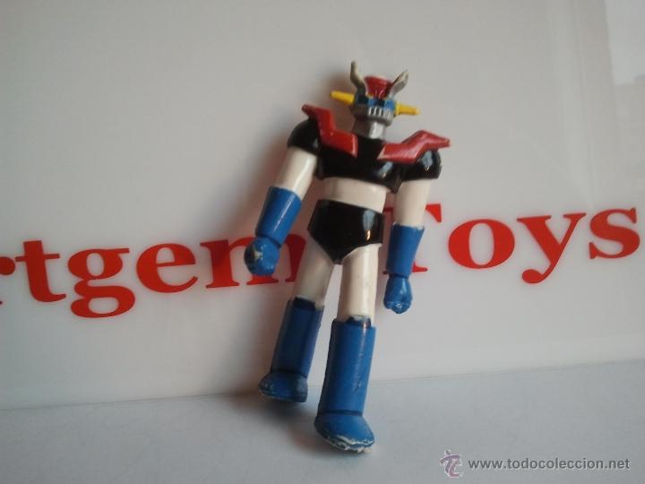 Figuras de a&ccedil;&atilde;o: mazinqer z  mu&ntilde;eco antiguo