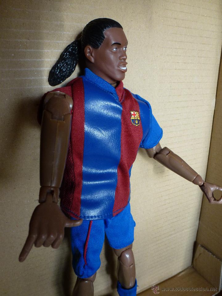 Figurines d'action: Figura articulada jugador futbol club Barcelona Ronaldi&ntilde;o.