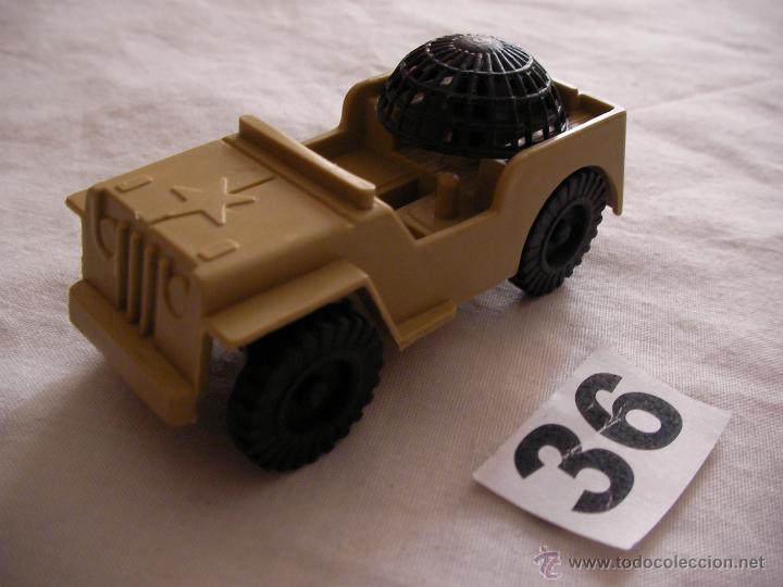 Figuras de acci&oacute;n: COCHE MILITAR PLASTICO - ENVIO GRATIS A ESPA&Ntilde;A - Foto 1
