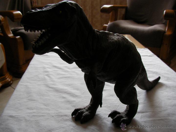 Figuras de acci&oacute;n: GRAN DINOSAURIO INTERACTIVO - Foto 1