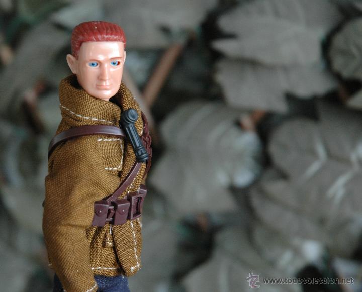 Figuras de acci&oacute;n: Linterna t&aacute;ctica escala madelman MDE - Foto 1