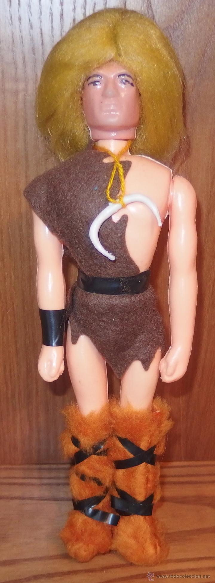 Figuras de acci&oacute;n: MU&Ntilde;ECO TROGLODITA,A&Ntilde;OS 70 U 80