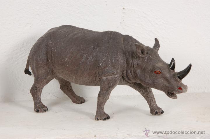 Figuras de acci&oacute;n: lote elefante y rinoceronte - Foto 2