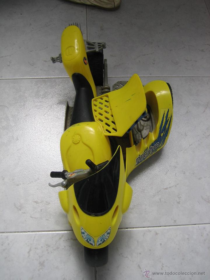 Figuras de acci&oacute;n: Motocicleta de Ation Man de Hansbro 2000 - Foto 4