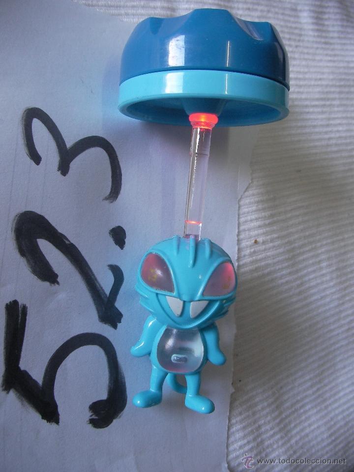 Figuras de acci&oacute;n: ALIENIGENA CON ILUMINACION  - ENVIO GRATIS A ESPA&Ntilde;A - Foto 1