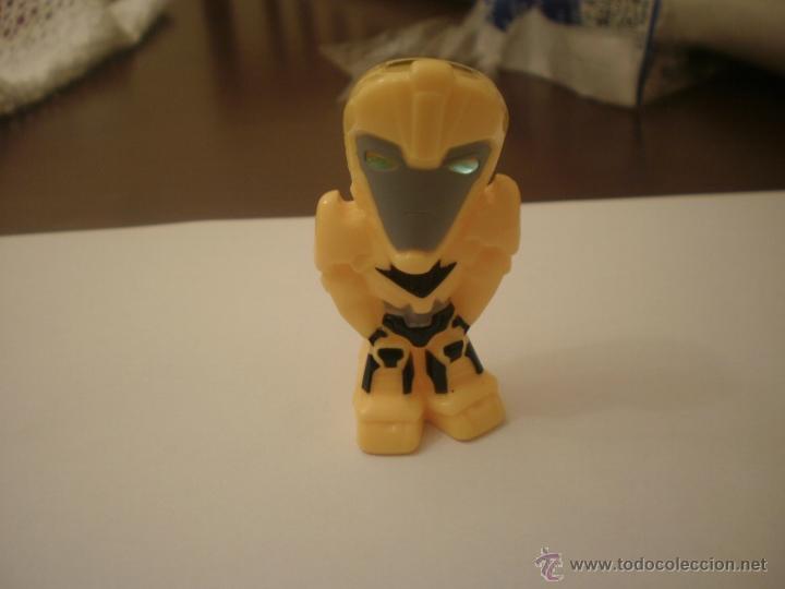 Figuras de acci&oacute;n: FIGURA PROMOCIONAL DE NESTLE TRANSFORMERS PREMIUM - Foto 1