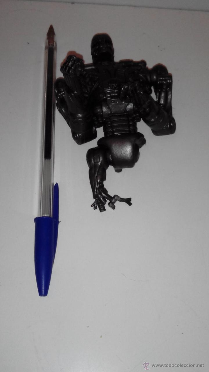 Figuras de acci&oacute;n: TERMINATOR - ENDOESQUELETO - Foto 3