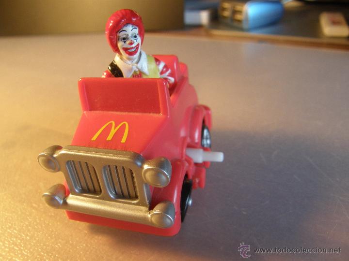 Figuras de acci&oacute;n: Coche con payaso de MC Donals - Foto 1