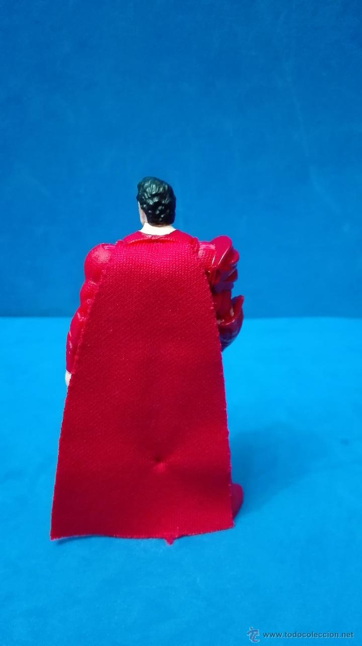 Figuras de acci&oacute;n: MU&Ntilde;ECO - SUPERMAN DE COLOR  ROJO.(MATTEL DC COMICS).10 CM. - Foto 7