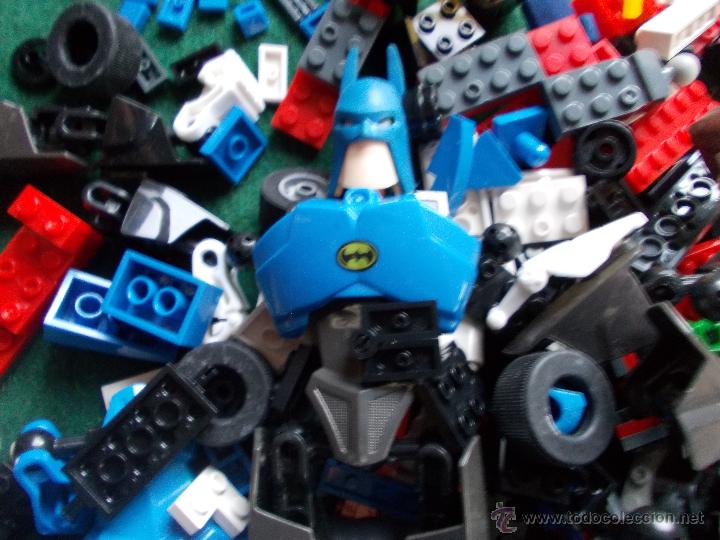 Figuras de acci&oacute;n: Mont&oacute;n de piezas montaje Batman y robin - Foto 1