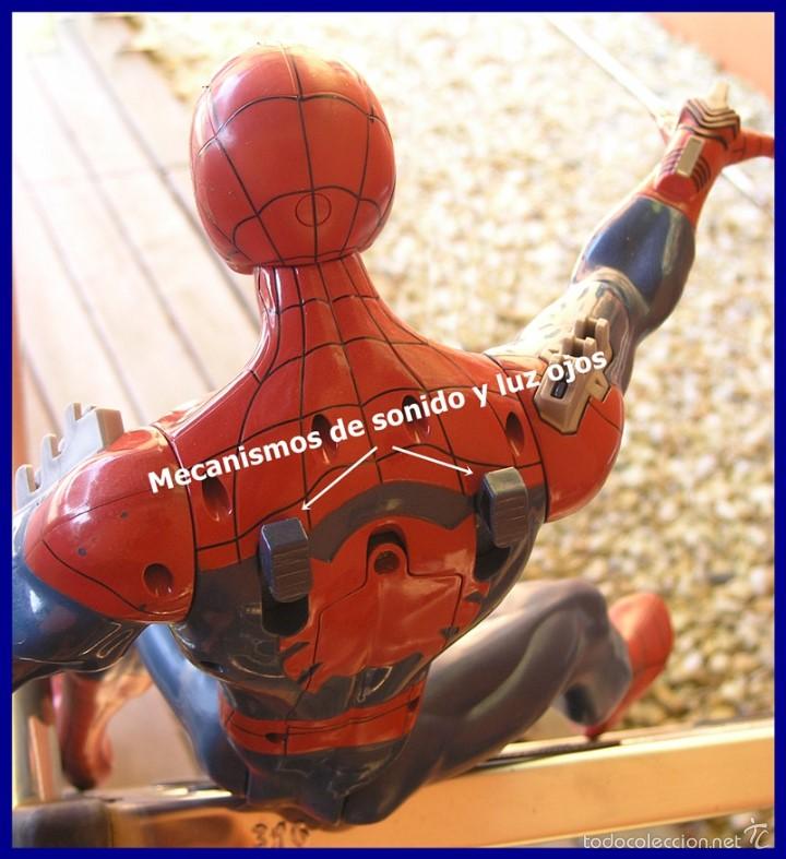 Figuras de acci&oacute;n: Spiderman Power webs rapid fire web Blast...mide 38 x 30 cms... - Foto 9