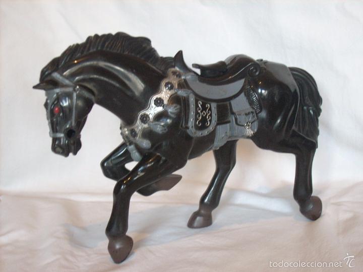 Figuras de acci&oacute;n: Caballo de El Zorro - Foto 2