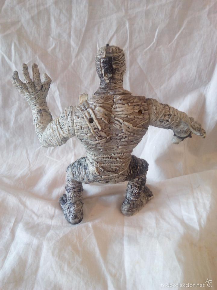 Figuras de acci&oacute;n: Momia, de 20 cms de alto - Foto 3