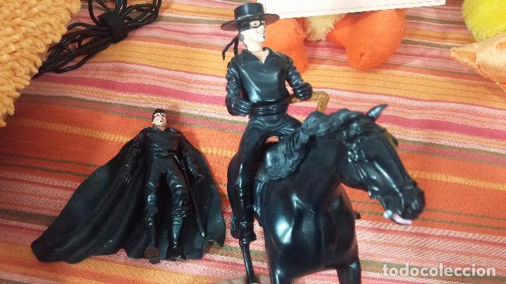 Figuras de acci&oacute;n: EL ZORRO CON CABALLO y A PIE CON CAPA - Foto 11
