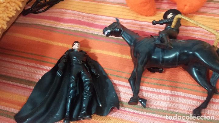 Figuras de acci&oacute;n: EL ZORRO CON CABALLO y A PIE CON CAPA - Foto 22