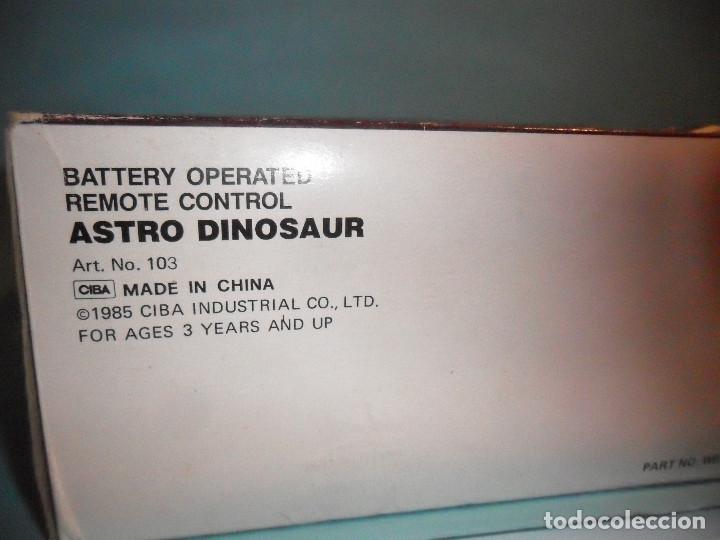 Figuras de acci&oacute;n: ASTRO DINOSAUR BATTERY OPERATED 1985 - Foto 6
