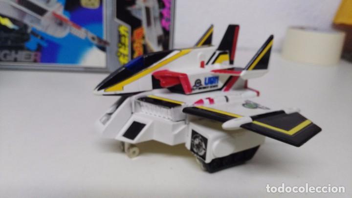 Figuras de acci&oacute;n: nave ultraman de 1980 sky higher - Foto 14