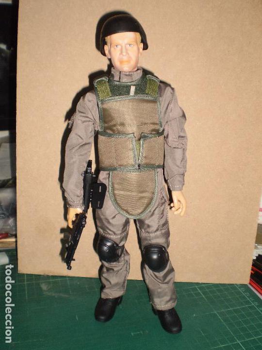 Figuras de acci&oacute;n: DRAGON UNIFORME Y EQUIPO MODERNO ESCALA 1/6 - Foto 1
