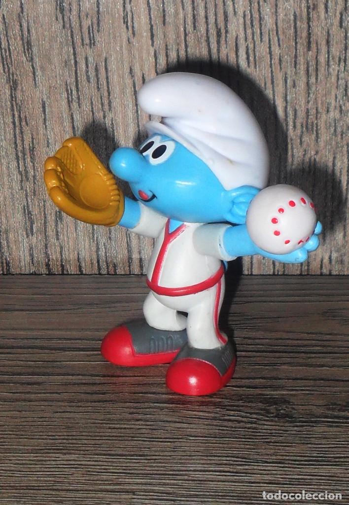 Figuras de acci&oacute;n: PITUFO BEISBOLISTA PEYO ARTICULABLE EN BRAZOS Y CABEZA PEYO 2009 LAFIG JAKKS