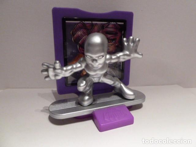 Figuras de acci&oacute;n: Silver Surfer. Promocional burger King - Foto 1