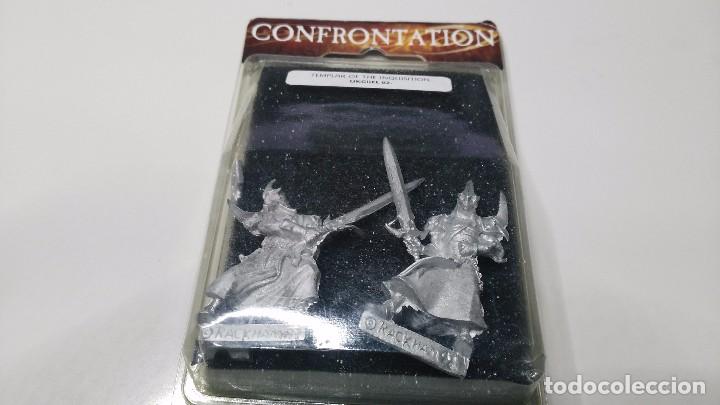 Figuras de acci&oacute;n: antigua figura plomo warhammer confrontation  templar - Foto 1