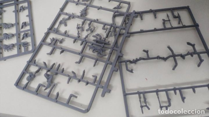 Figuras de acci&oacute;n: lote de caja warhammer - Foto 11
