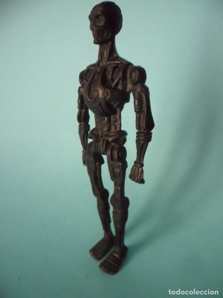 Figuras de acci&oacute;n: TERMINATOR 2 JUDGMENT DAY ENDOSKELETON CAROLCO 1991 - Foto 2