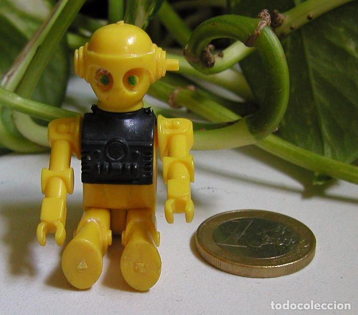 Figuras de acci&oacute;n: MINI ROBOT ARTICULADO D&Eacute;CADA DE LOS 80 - Foto 1