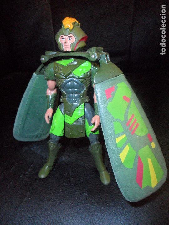 Figuras de acci&oacute;n: FIGURA DE DRAGON FLYZ EL PODER DE VOLAR.- - Foto 1