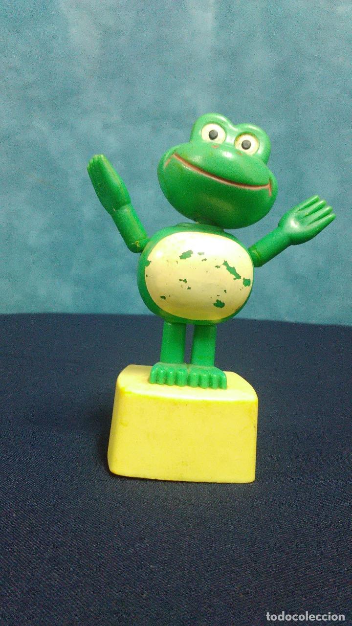 Figuras de acci&oacute;n: SIMPATICA RANA CON MOVIMIENTO - Foto 1