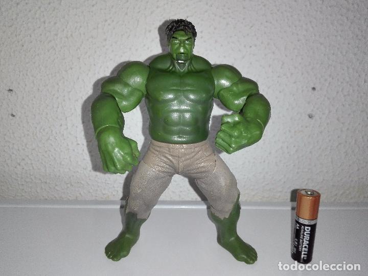 Figuras de acci&oacute;n: mu&ntilde;eco figura hulk la masa hasbro marvel 2011 cmt - Foto 2