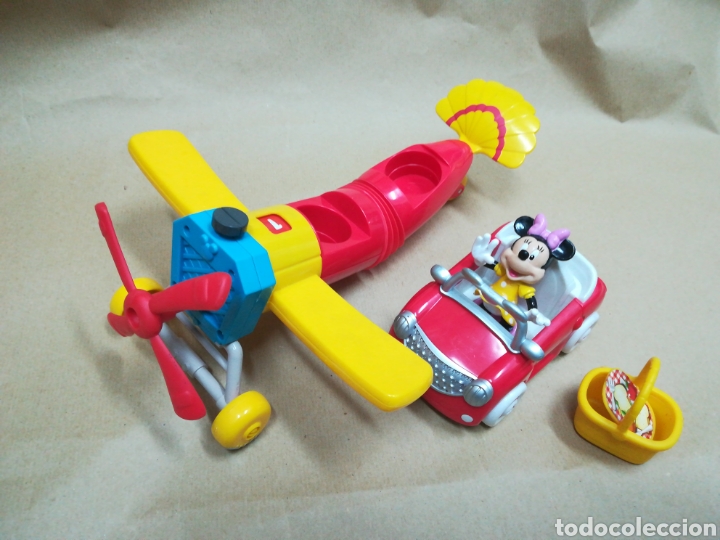 jouet avion mickey