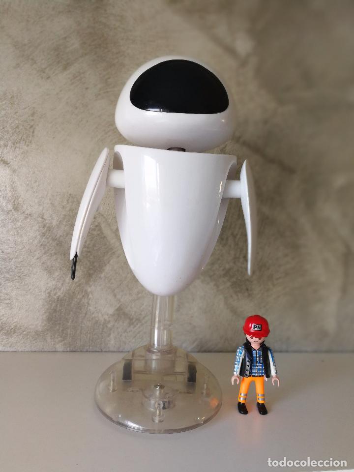 Robot Interactivo Disney Eva Wall E Sold Through Direct Sale