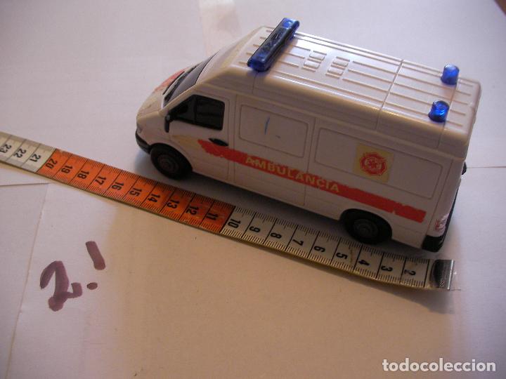 Actionfiguren: FIGURA DE ACCION AMBULANCIA