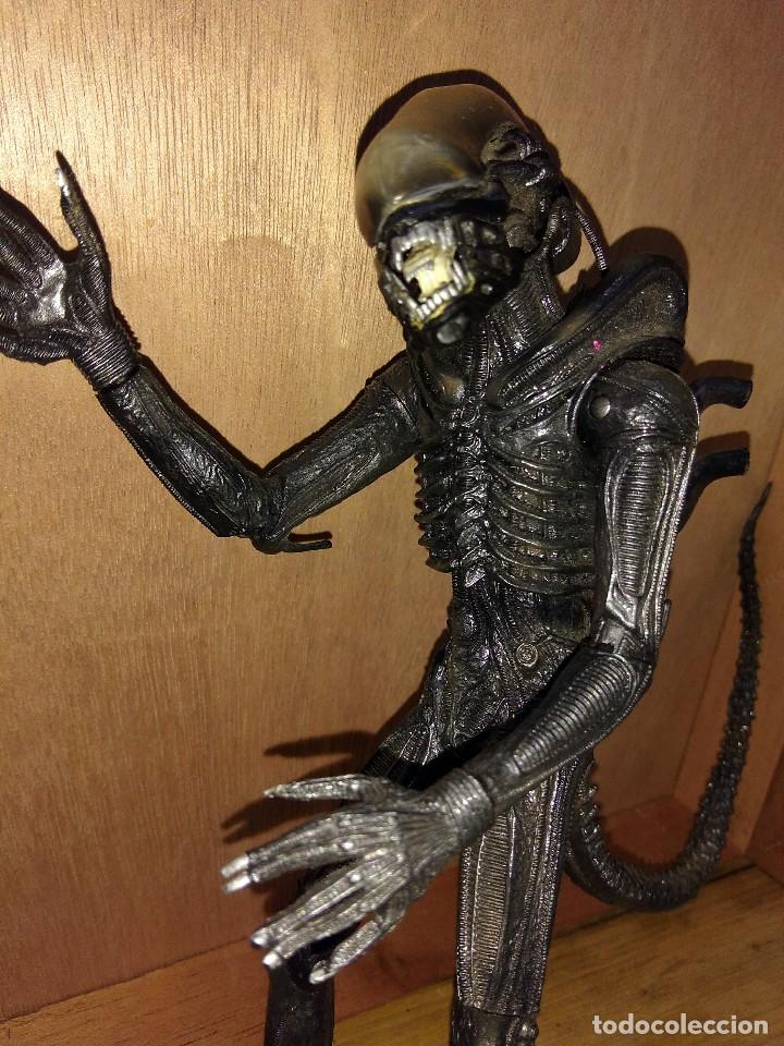 Figuras de acci&oacute;n: FIGURA ORIGINAL ALIENS MECA 2008 FOX - Foto 2