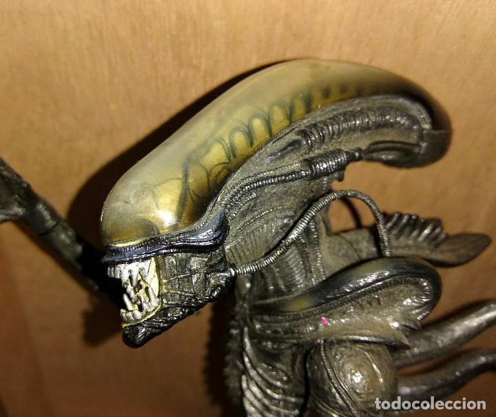 Figuras de acci&oacute;n: FIGURA ORIGINAL ALIENS MECA 2008 FOX - Foto 3