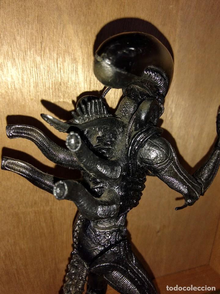 Figuras de acci&oacute;n: FIGURA ORIGINAL ALIENS MECA 2008 FOX - Foto 5