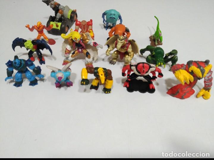Figuras de acci&oacute;n: 15 figuras marathon,ben 10 y ubisort