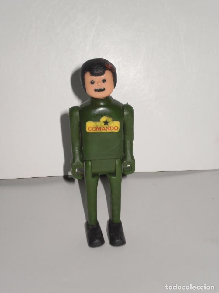 Figuras de acci&oacute;n: MU&Ntilde;ECO ANTIGUO COMANDO . A&Ntilde;OS 70 - Foto 1