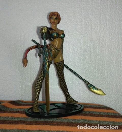 Figuras de acci&oacute;n: WITCHBLADE. TOP COW. 2 FIGURAS CLAYBURN MOORE. - Foto 6