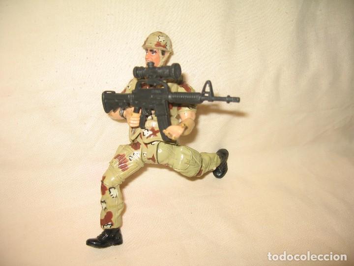 Figuras de acci&oacute;n: SOLDADO CON ARMA ARTICULABLE - Foto 4