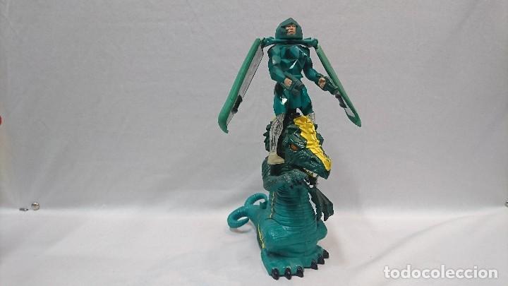 Figuras de acci&oacute;n: FIGURA VOLADORA DRAGON FLYZ - Foto 1